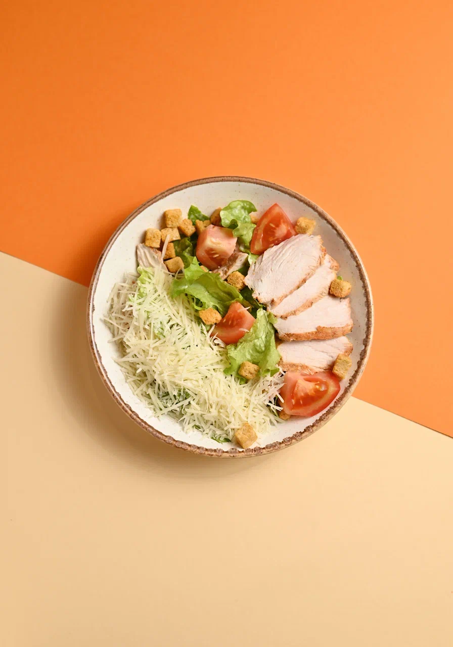 Цезарь с курицей